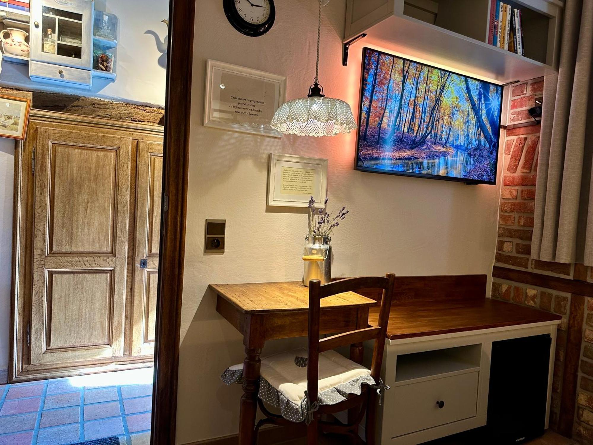 La Remise - Les Chambres เนอชาโต ภายนอก รูปภาพ