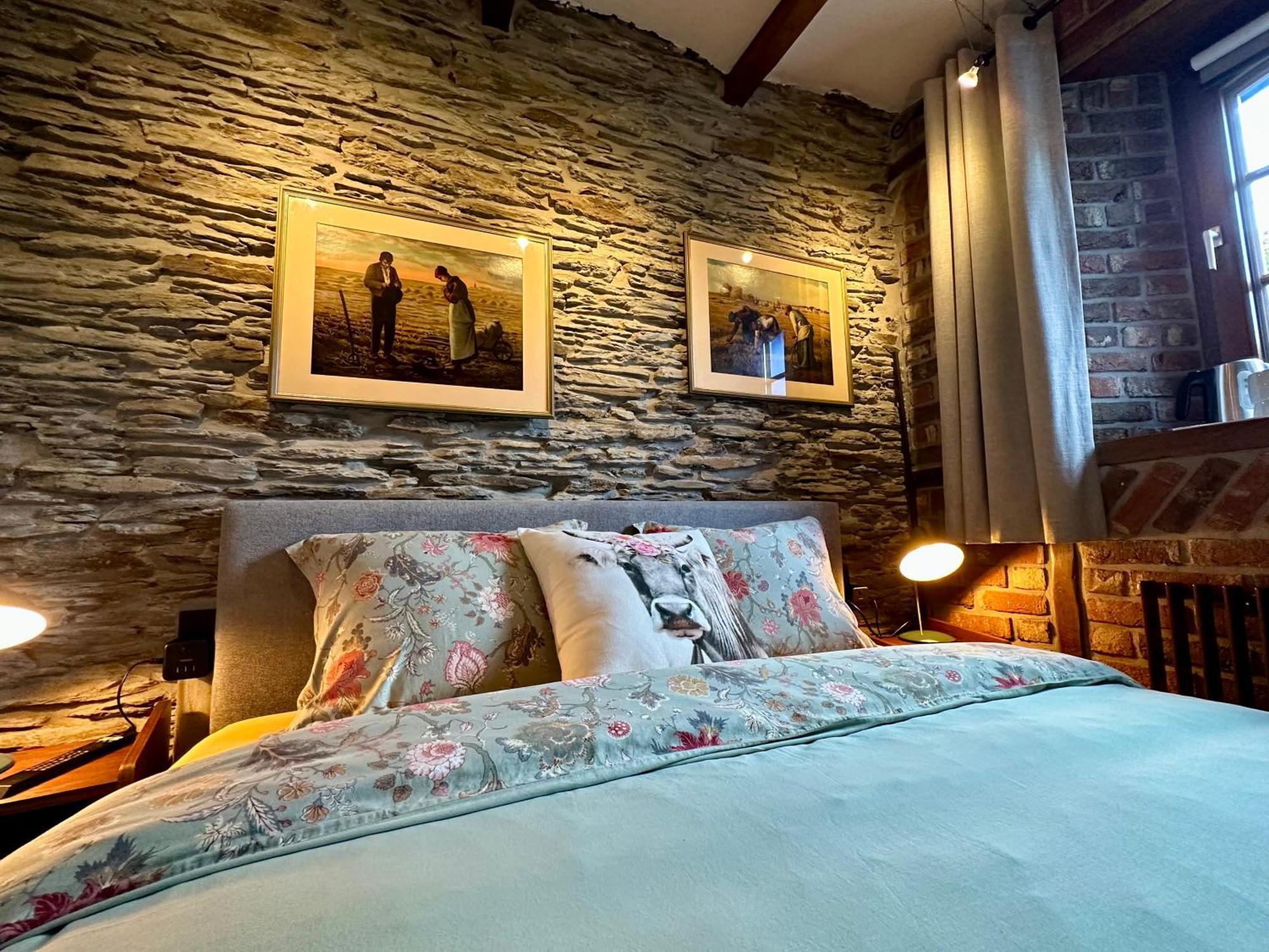 La Remise - Les Chambres เนอชาโต ภายนอก รูปภาพ